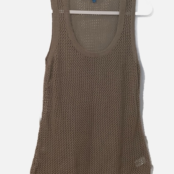 Derek Lam Tops - Derek Lam wet sand crochet sleeveless top size medium